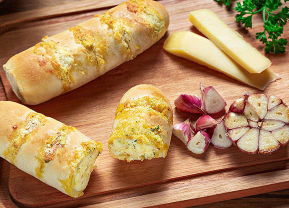 Pão de Alho com Queijo Tipo Baguette Zinho 10.58oz Picante com queijo